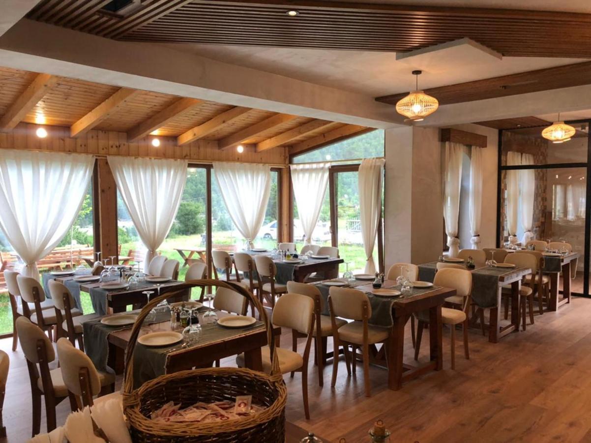 Hotel Restaurant Alpet Theth Exterior foto
